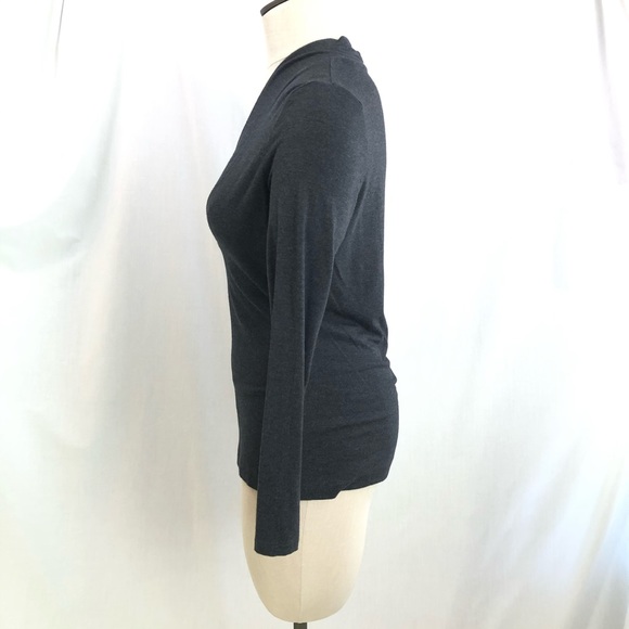 Banana Republic Top Gray Petite Medium Rayon Longsleeve - Picture 5 of 10